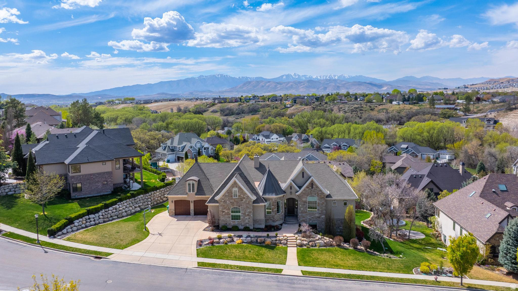 10493 N IVERSON LN Highland, UT 84003