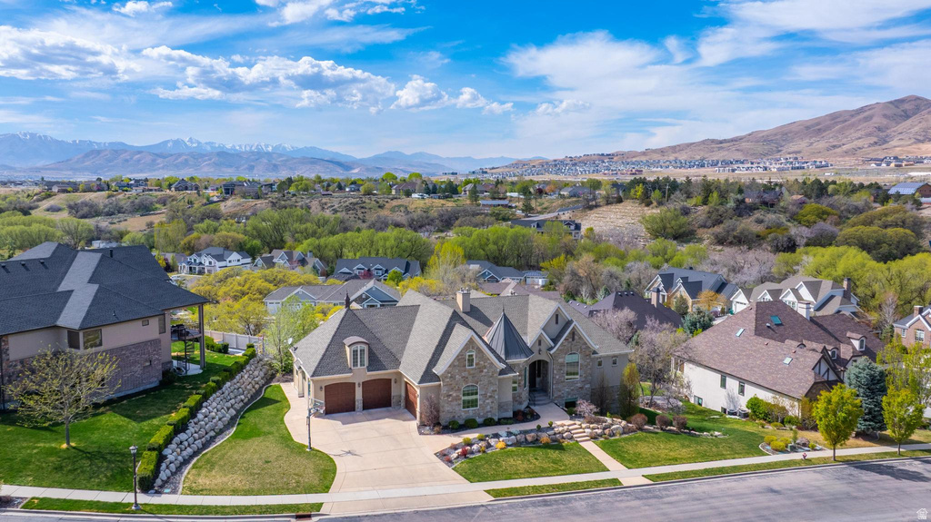 10493 N IVERSON LN Highland, UT 84003