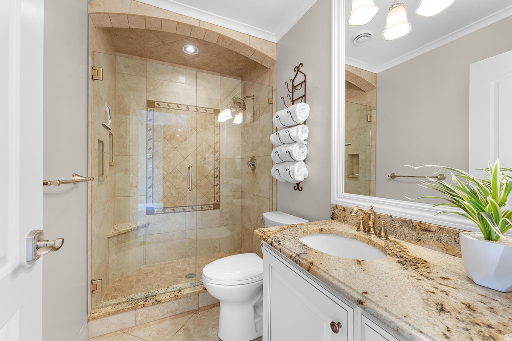 10493 N IVERSON LN Highland, UT 84003