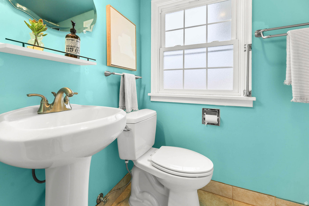 1445 E STRATFORD AVE Salt Lake City, UT 84106