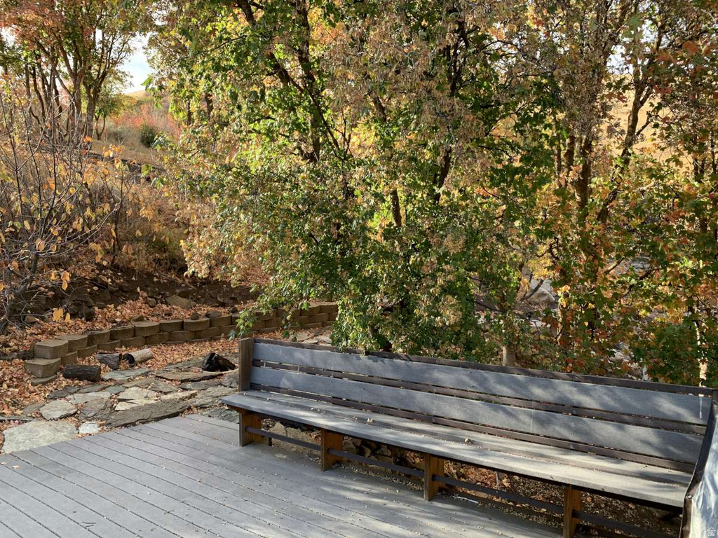 350 PINE CREST CIR Wellsville, UT 84339