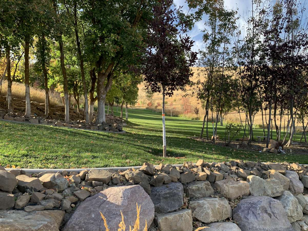 350 PINE CREST CIR Wellsville, UT 84339