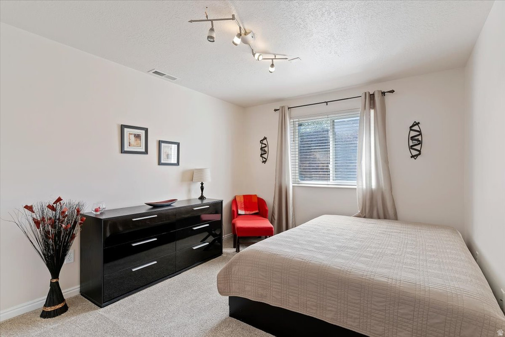 1924 N 2000 E Layton, UT 84040