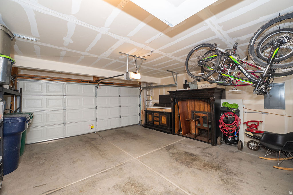 1007 W PAINTED HORSE LN Bluffdale, UT 84065