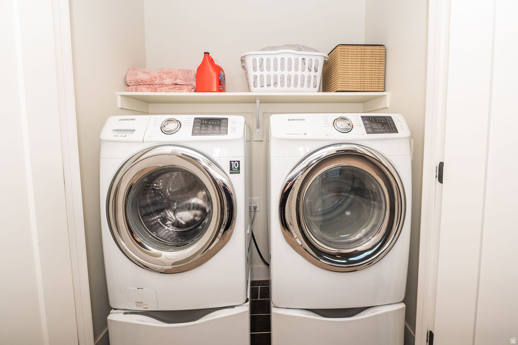 1007 W PAINTED HORSE LN Bluffdale, UT 84065