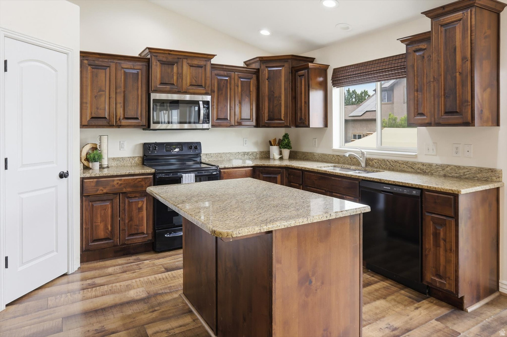 1115 S 1425 W Clearfield, UT 84015
