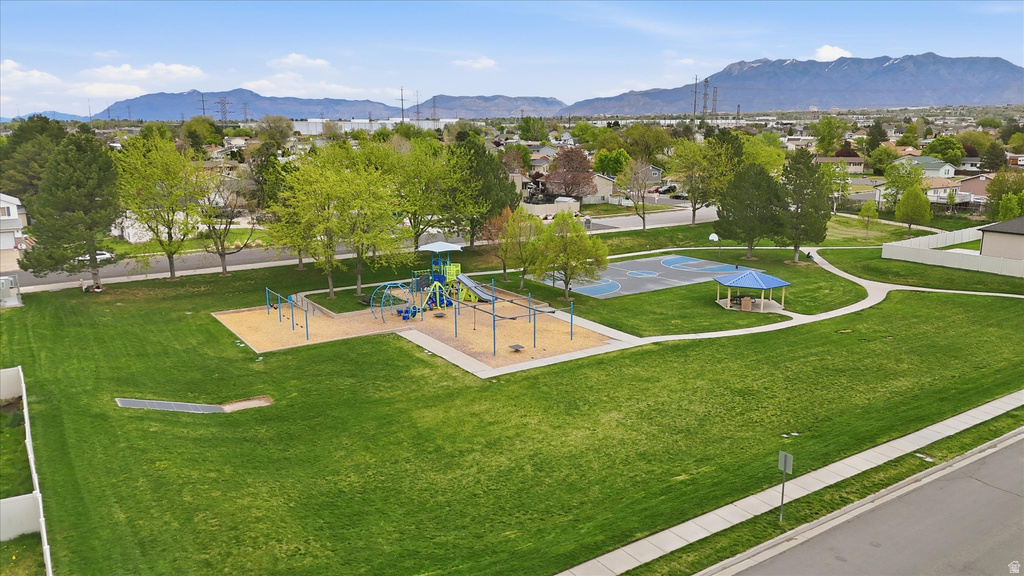 1115 S 1425 W Clearfield, UT 84015
