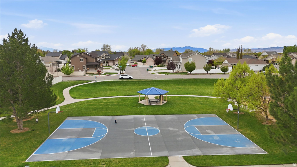 1115 S 1425 W Clearfield, UT 84015
