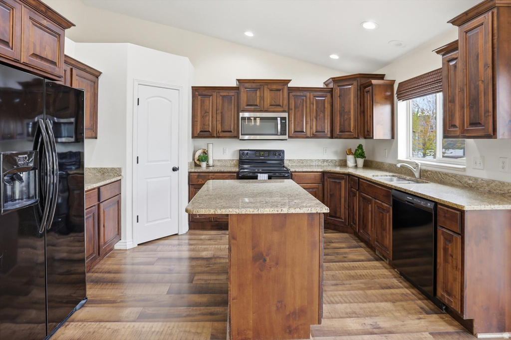 1115 S 1425 W Clearfield, UT 84015
