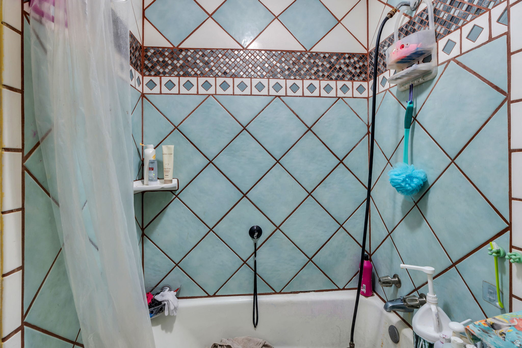 1461 W GILLESPIE AVE Salt Lake City, UT 84104