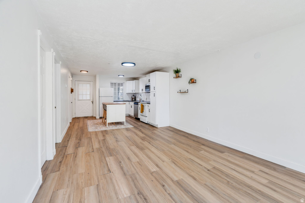 1461 W GILLESPIE AVE Salt Lake City, UT 84104