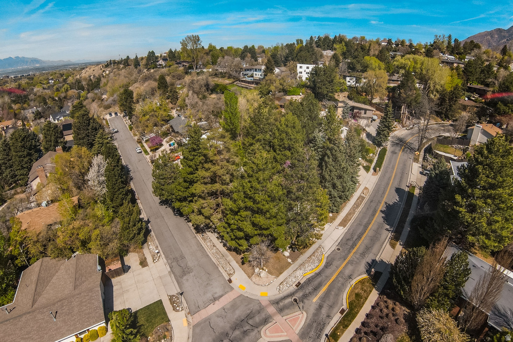 2555 E CHALET RD Cottonwood Heights, UT 84093