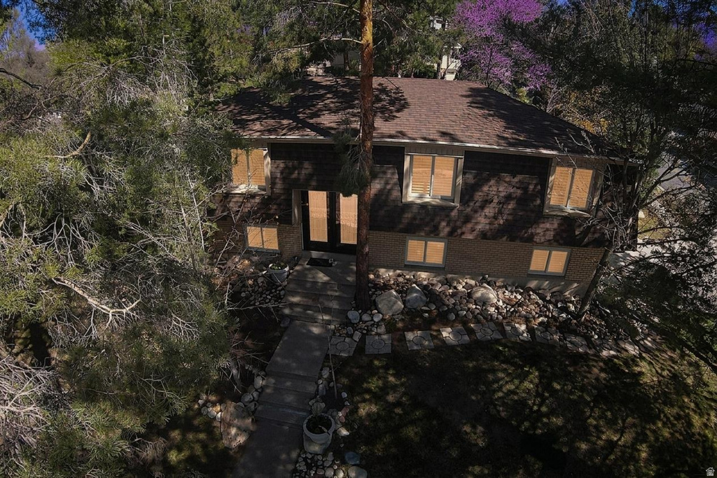 2555 E CHALET RD Cottonwood Heights, UT 84093