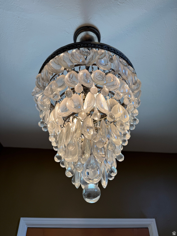 189 N R ST Salt Lake City, UT 84103