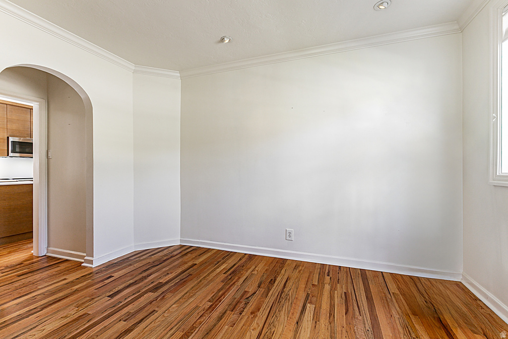 189 N R AVE Salt Lake City, UT 84103