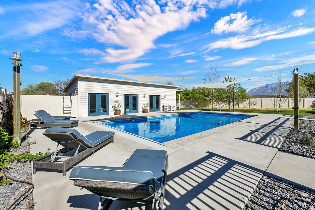 2137 W 200 S Marriott Slaterville, UT 84404