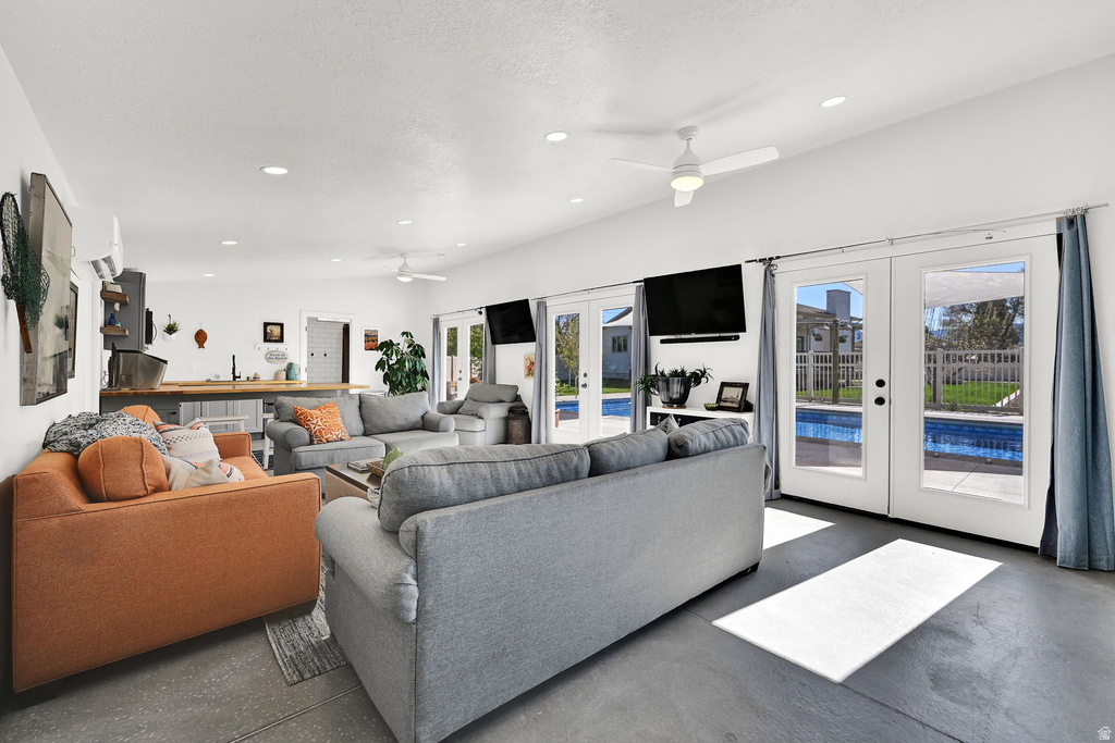 2137 W 200 S Marriott Slaterville, UT 84404