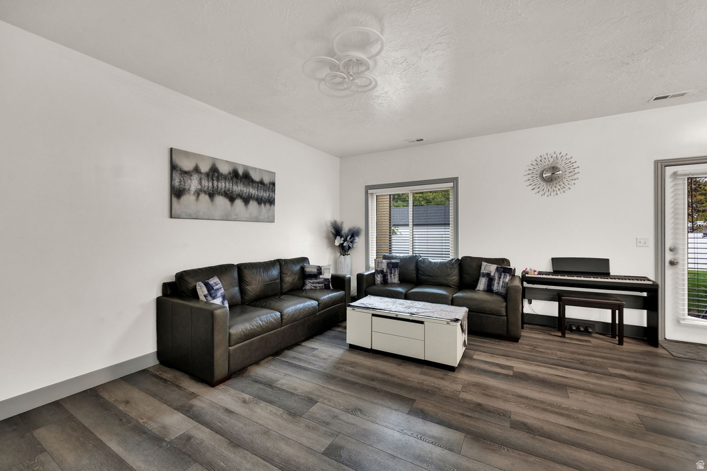 7187 S 420 E Midvale, UT 84047