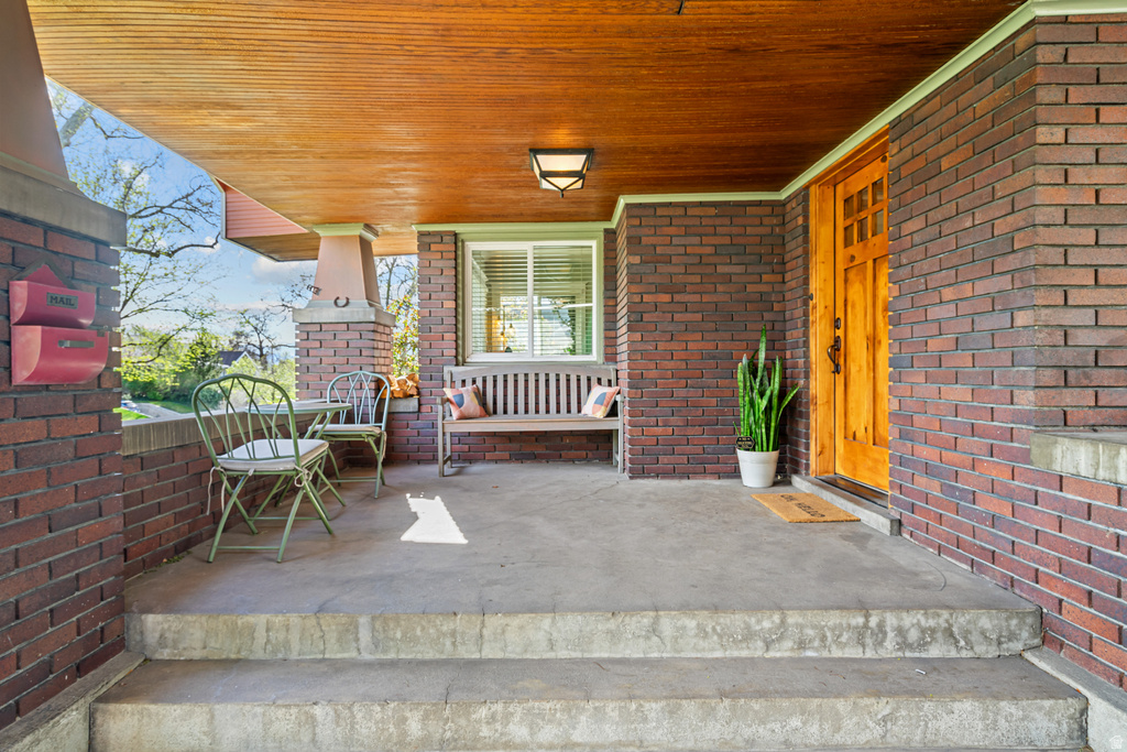 1285 E STRATFORD AVE Salt Lake City, UT 84106