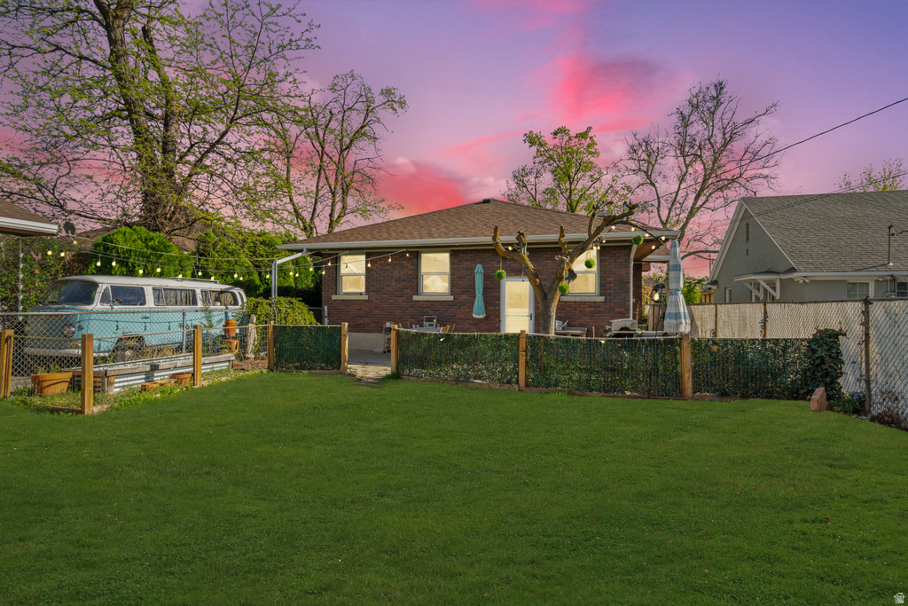 1285 E STRATFORD AVE Salt Lake City, UT 84106