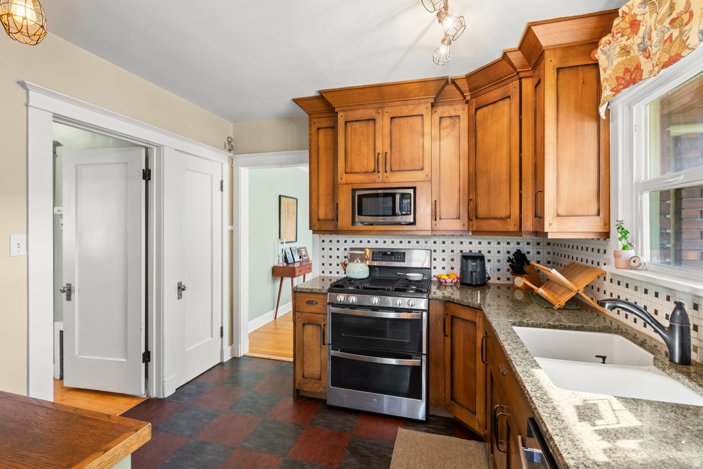 1285 E STRATFORD AVE Salt Lake City, UT 84106