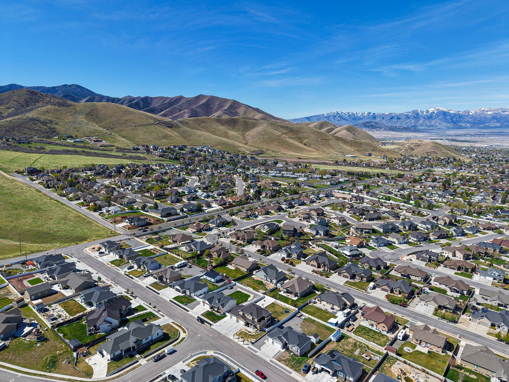 348 S 1430 E Tooele, UT 84074
