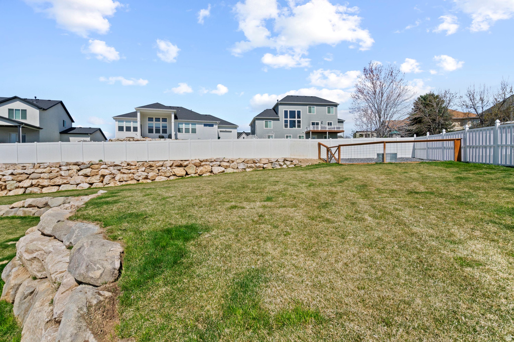 1437 E HOLLYHOCK CT Layton, UT 84040