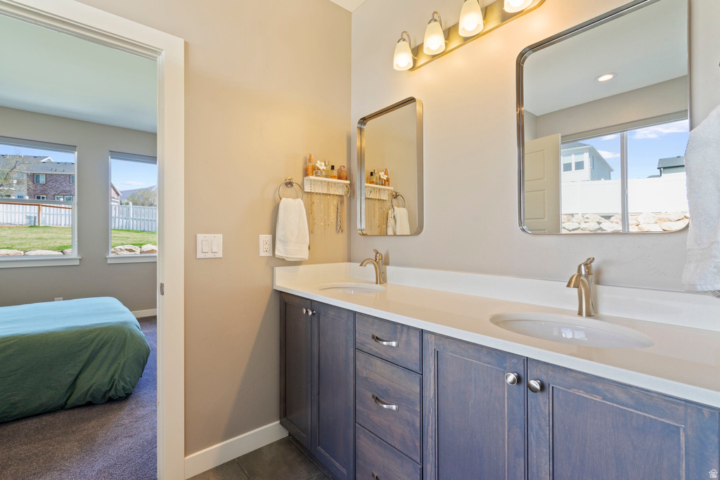 1437 E HOLLYHOCK CT Layton, UT 84040