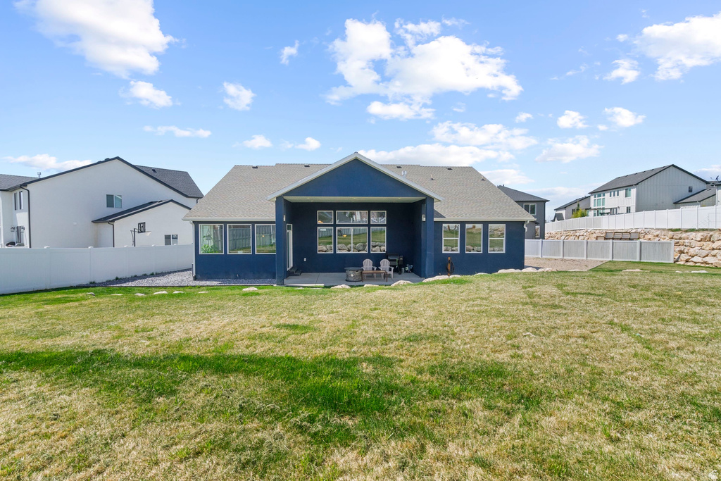 1437 E HOLLYHOCK CT Layton, UT 84040