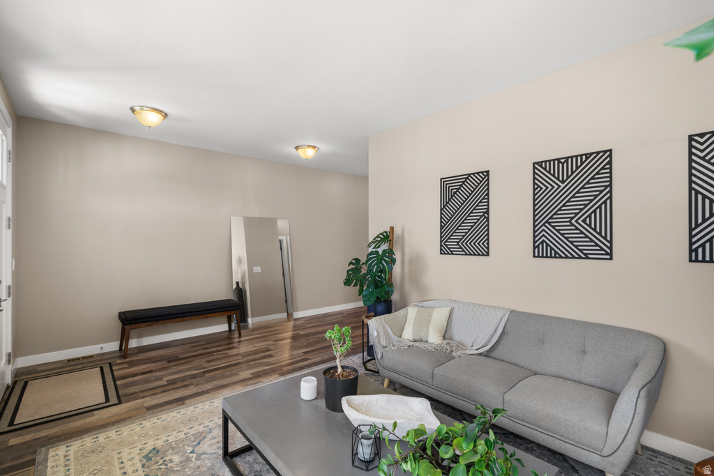 1437 E HOLLYHOCK CT Layton, UT 84040