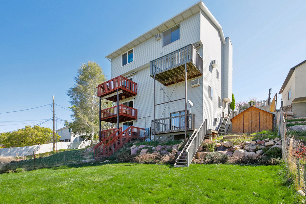 3073 E STRATTON DR Holladay, UT 84117