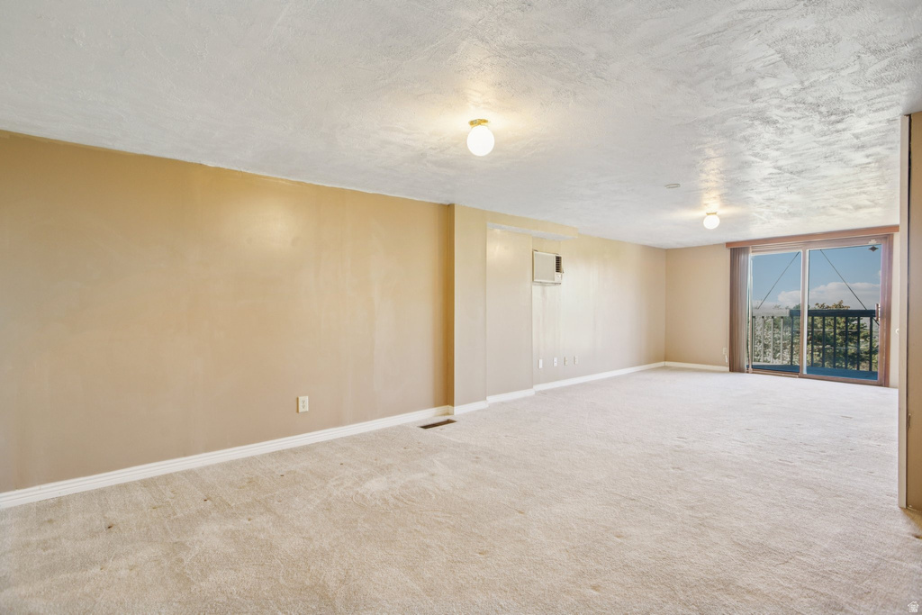 3073 E STRATTON DR Holladay, UT 84117