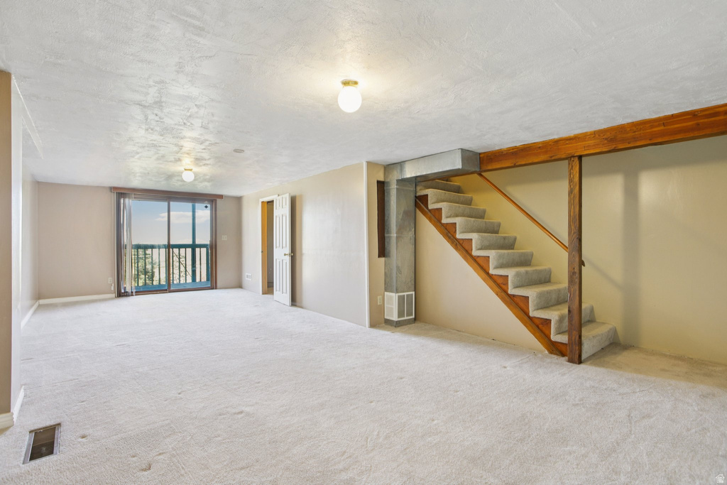 3073 E STRATTON DR Holladay, UT 84117