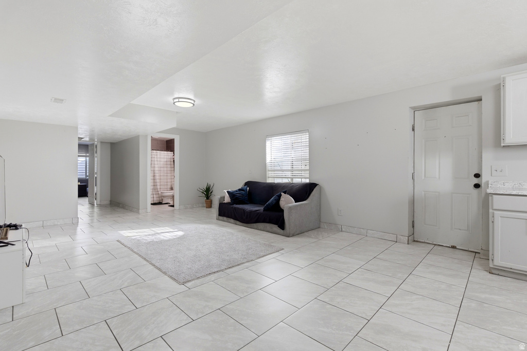 3339 S HUNTER FARM WAY West Valley City, UT 84128