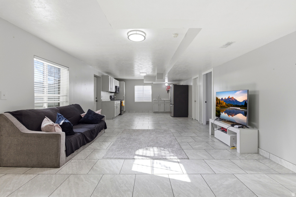 3339 S HUNTER FARM WAY West Valley City, UT 84128