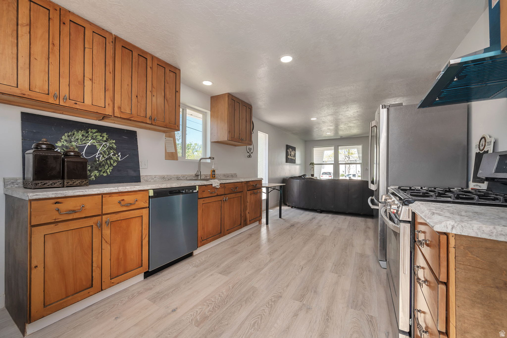 4471 S HONEYWOOD LN West Valley City, UT 84120