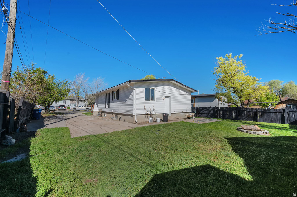 4471 S HONEYWOOD LN West Valley City, UT 84120