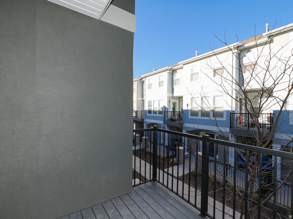 1807 W TORLUNDY Riverton, UT 84065