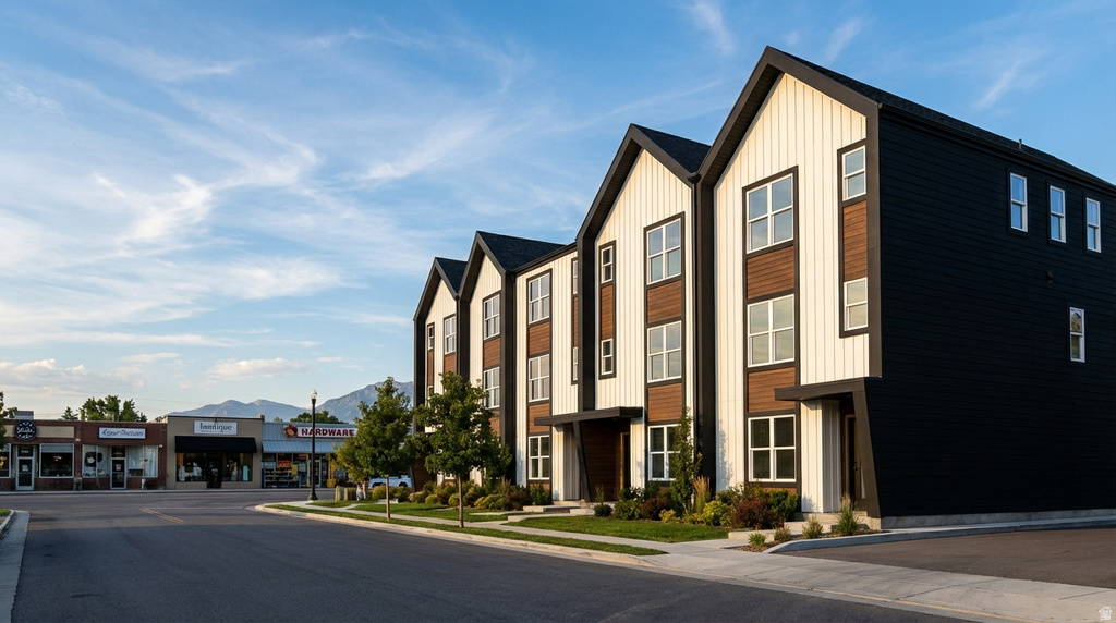 10 E BLACKWOOD CV #2 Midvale, UT 84047