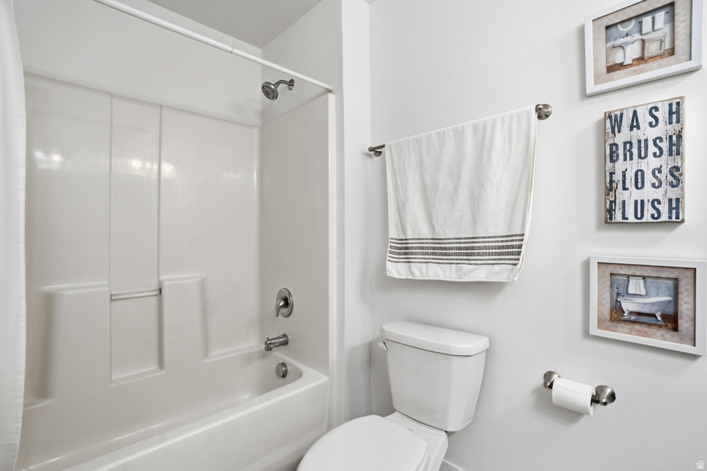 409 N HILL FARMS LN Kaysville, UT 84037