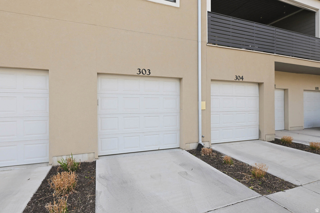 8342 S SKY MIRROR LN #303 Midvale, UT 84047