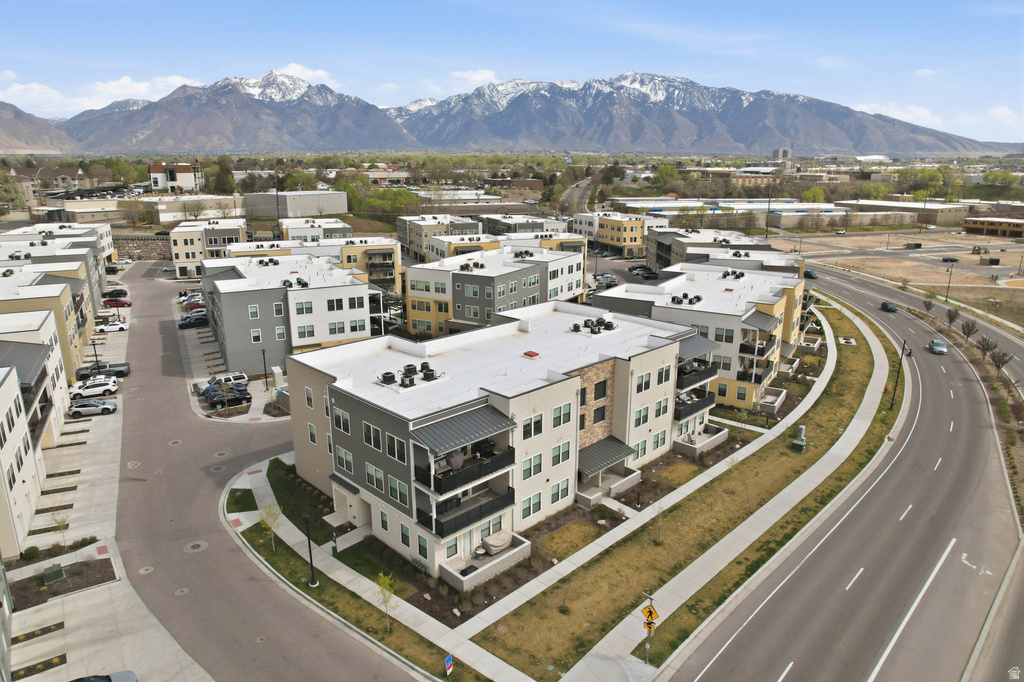 8342 S SKY MIRROR LN #303 Midvale, UT 84047
