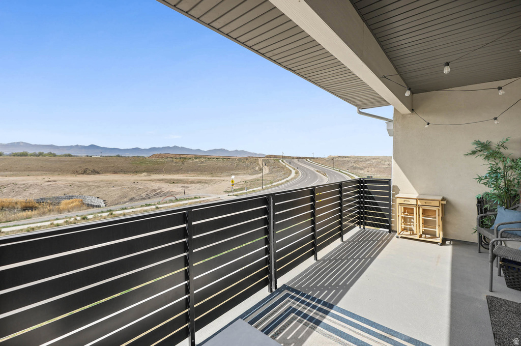 8342 S SKY MIRROR LN #303 Midvale, UT 84047