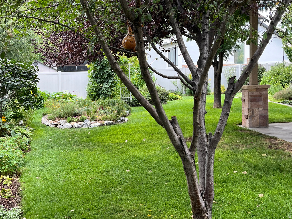 2943 W CURRENT CREEK DR South Jordan, UT 84095