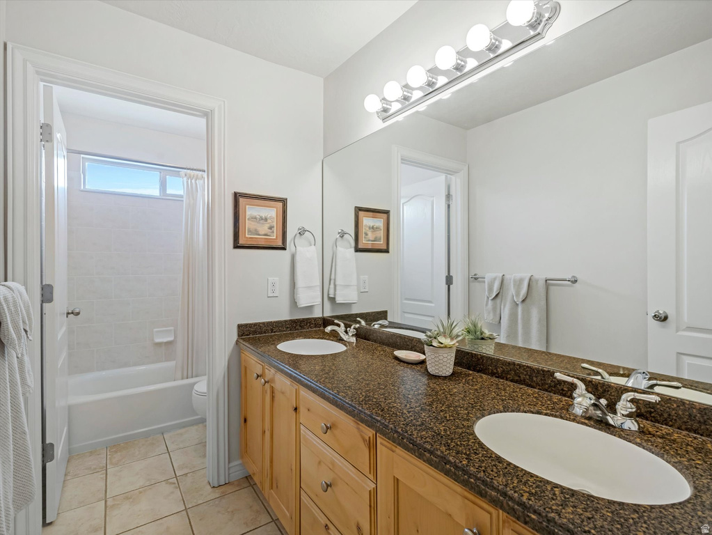 2943 W CURRENT CREEK DR South Jordan, UT 84095