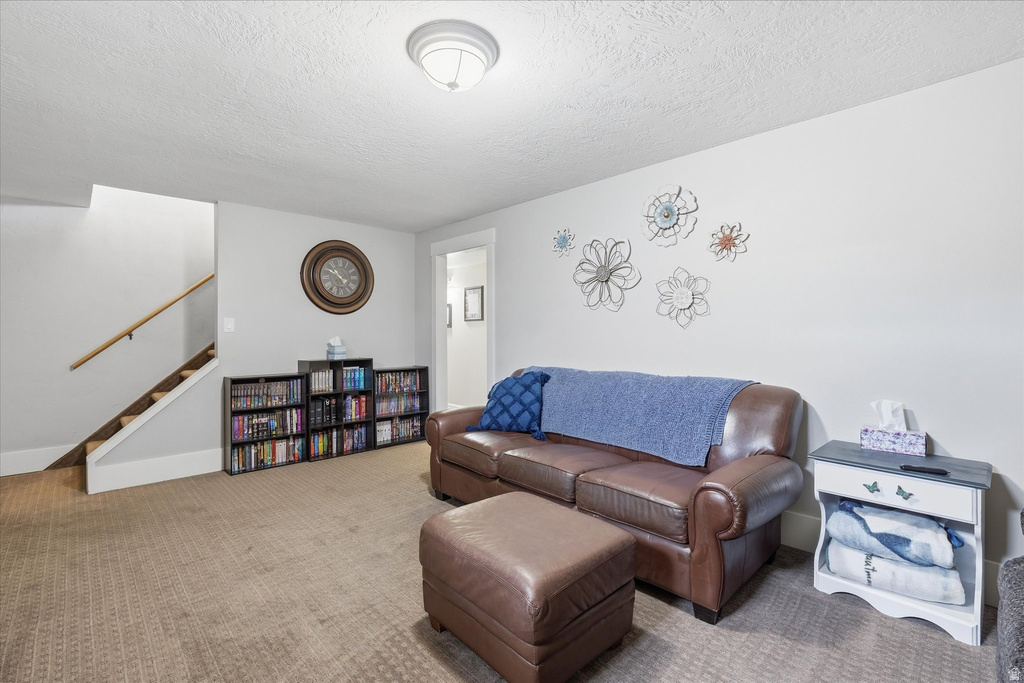 220 E 300 N Hyde Park, UT 84318