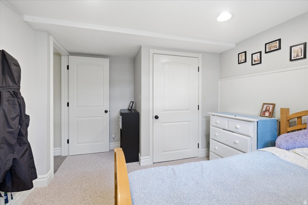 220 E 300 N Hyde Park, UT 84318