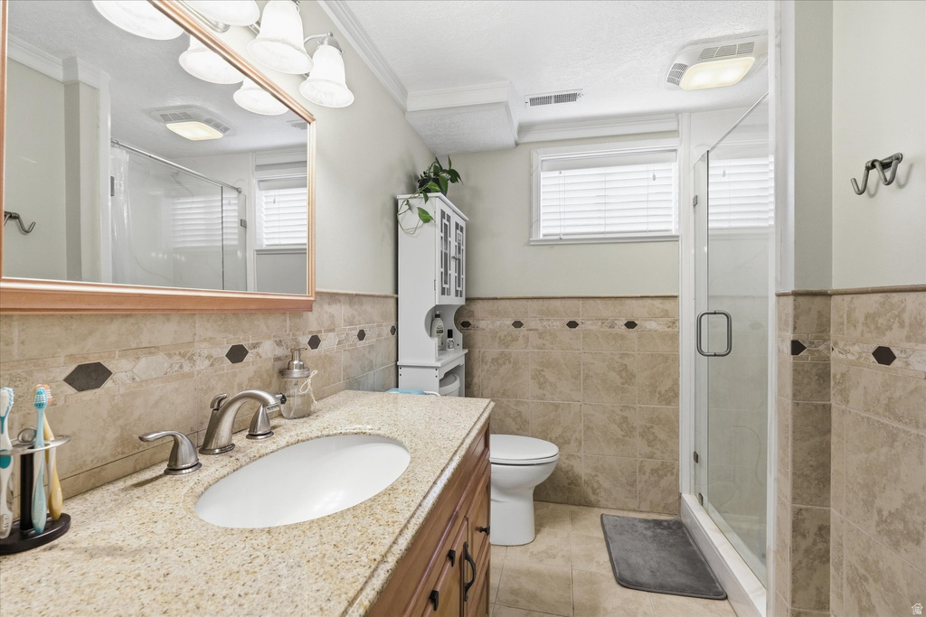 220 E 300 N Hyde Park, UT 84318