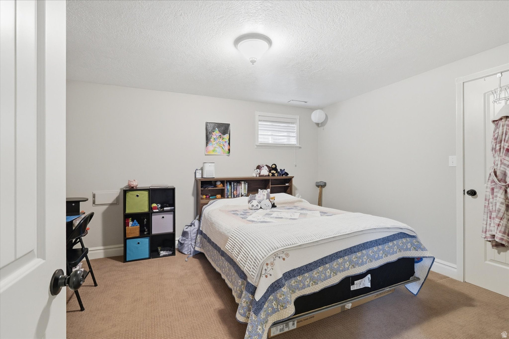 220 E 300 N Hyde Park, UT 84318