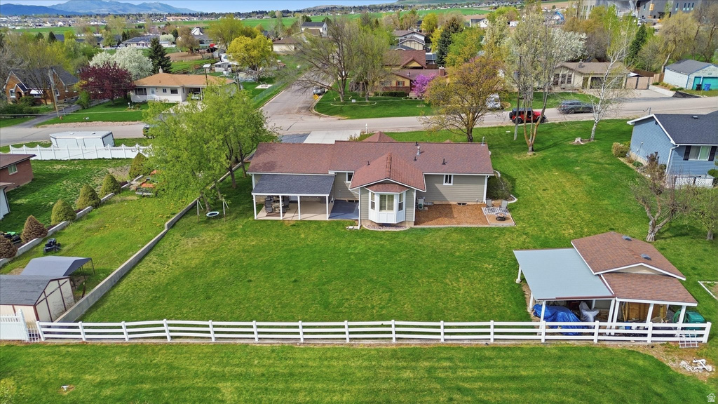 220 E 300 N Hyde Park, UT 84318